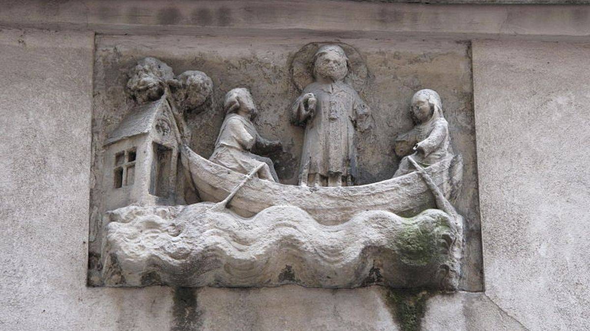 Bas-relief de St Julien l'Hospitalier (14e s), 42 rue Galande