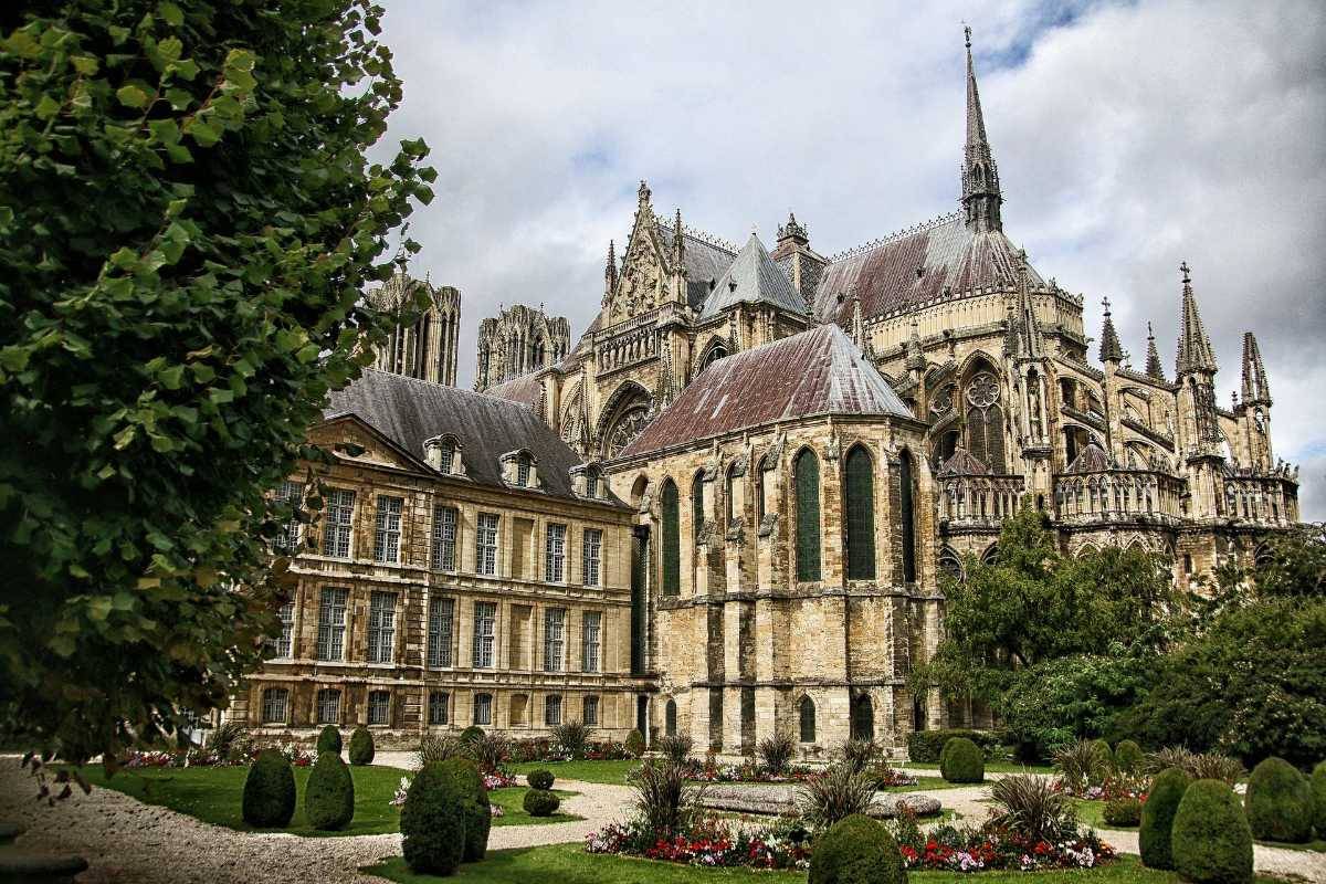 Le palais du Tau et la cathédrale