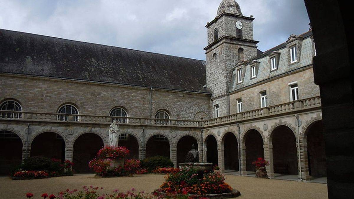 Le cloître