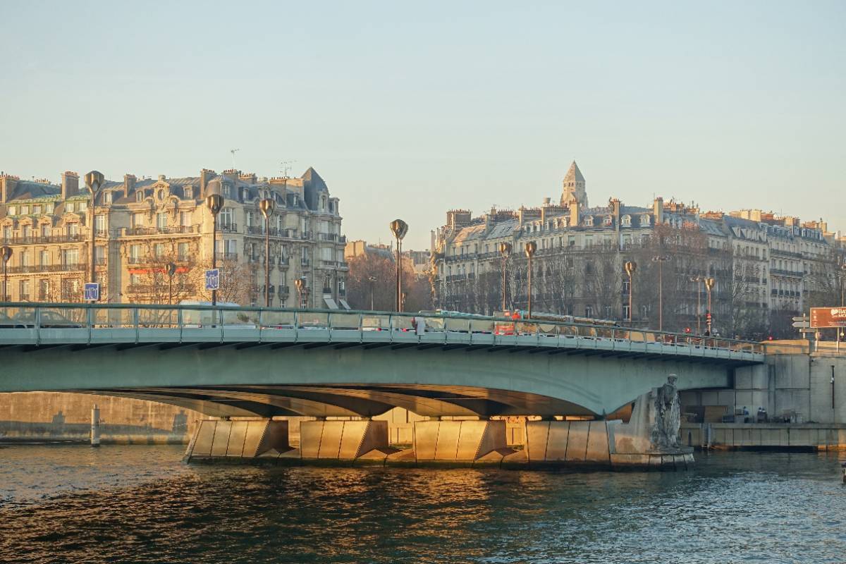 Actuel pont de l'Alma