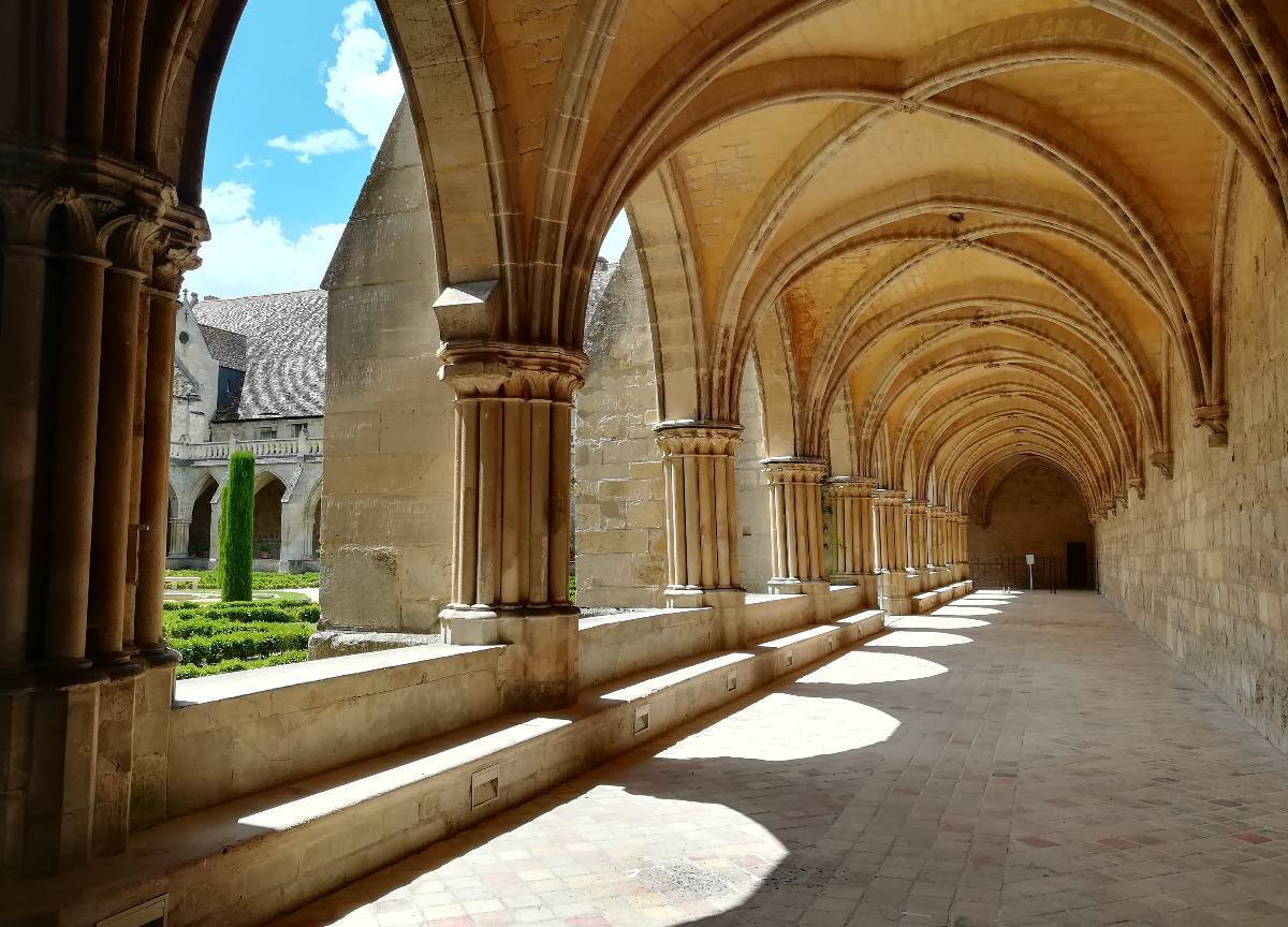 Le cloître