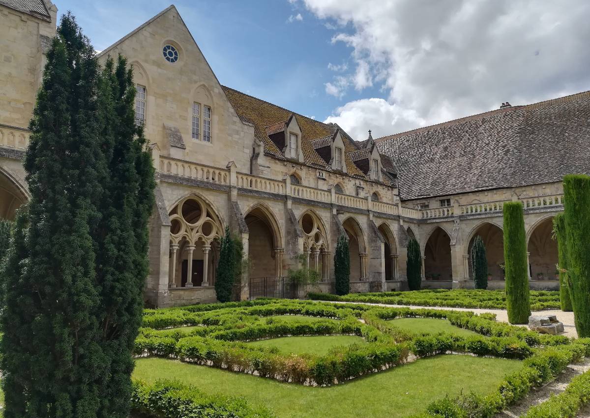 Le cloître