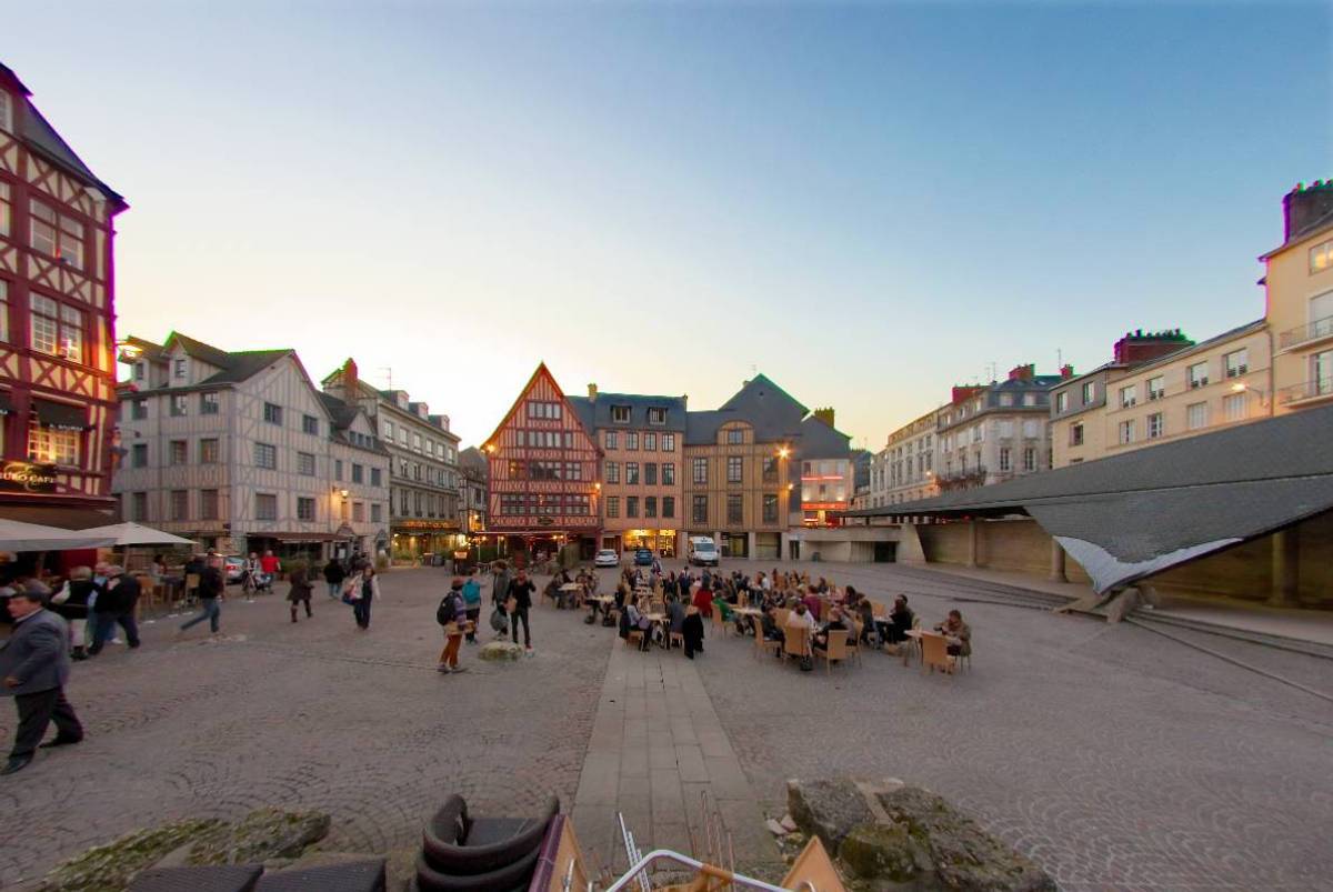 Place du Vieux-Marché