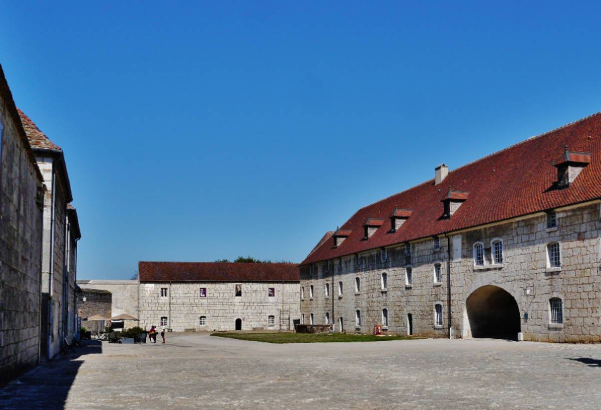 Bâtiments des Cadets