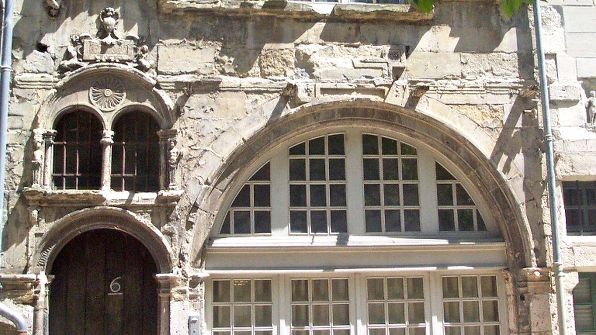 La façade de la maison d'Alibert