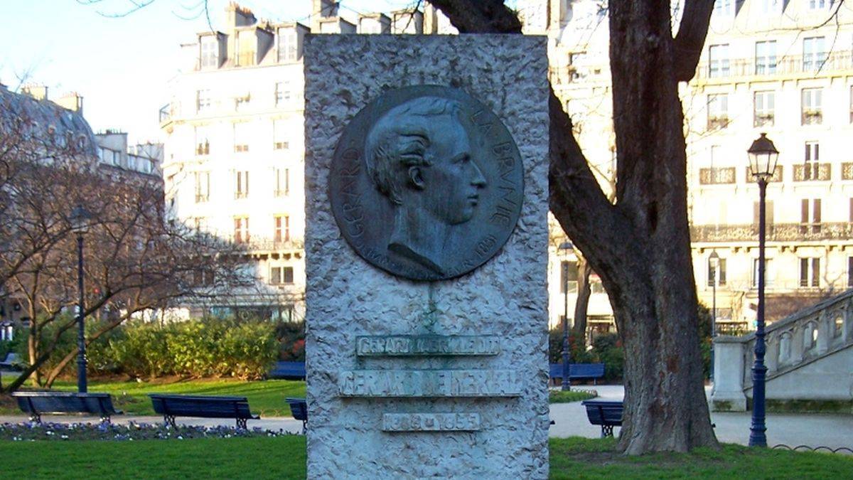 Monument à G. de Nerval, square de la tour St-Jacques