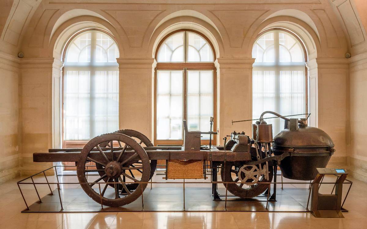 Le fardier du musée des Arts et Métiers