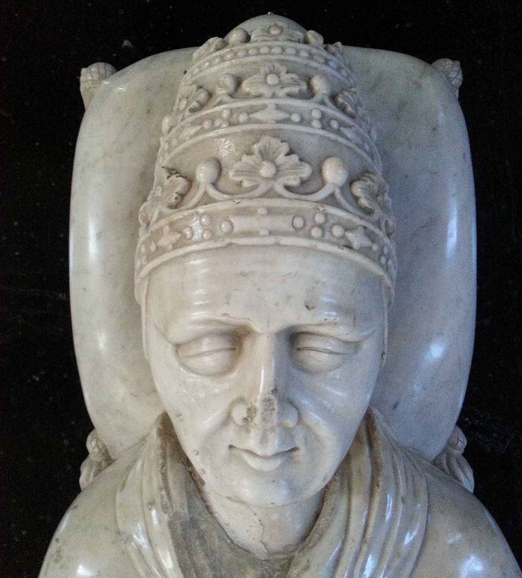Gisant de Clément VI
