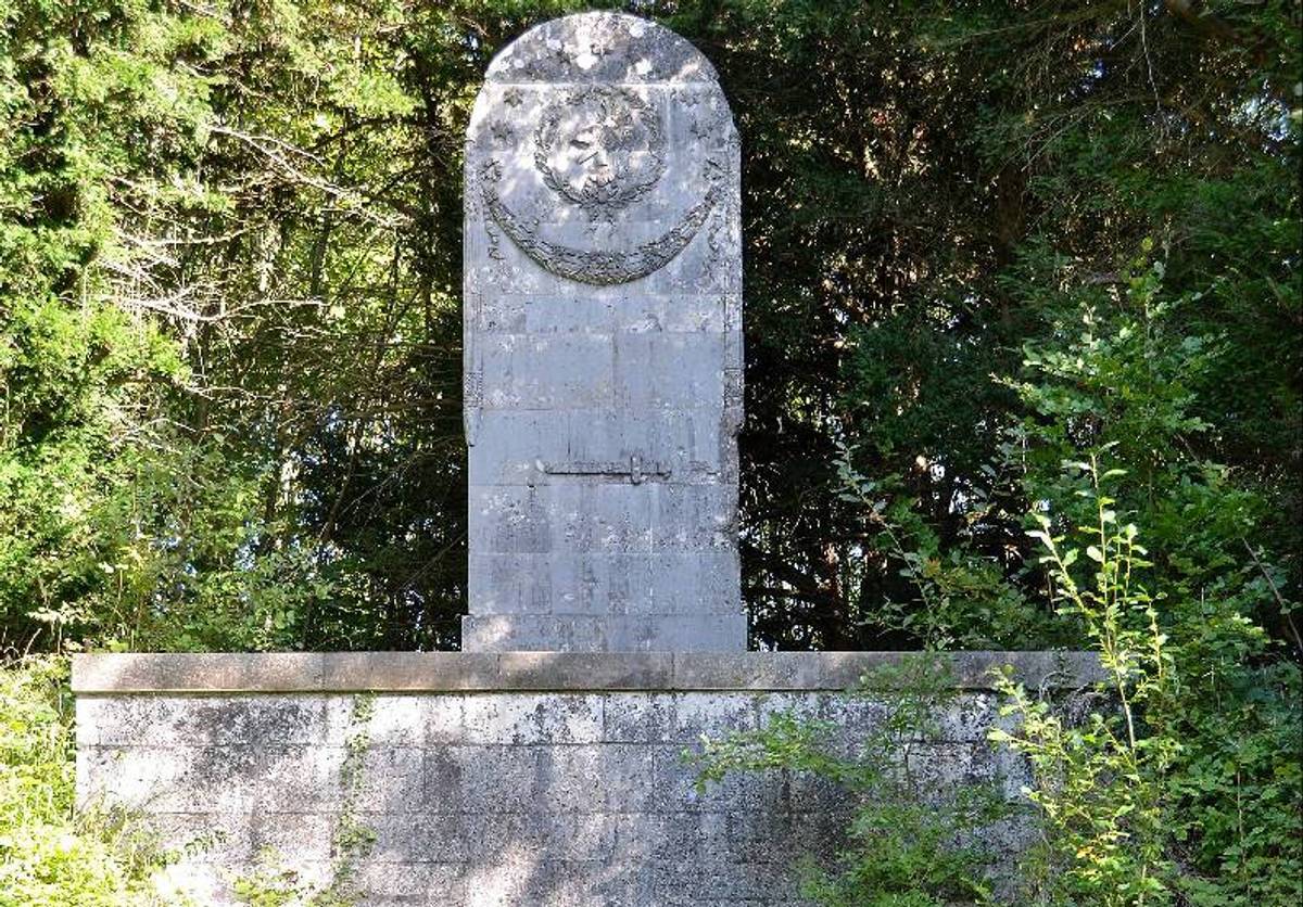 Tombe de Leclerc, Montgobert