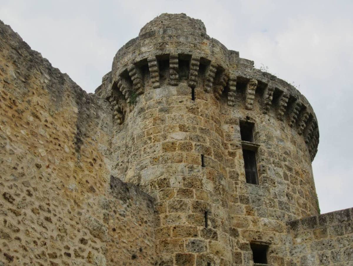 Le château, détail d'une tour