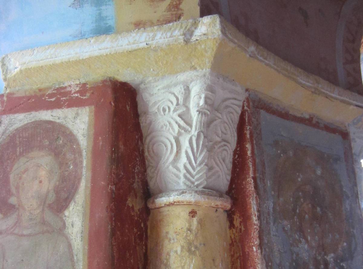 Un chapiteau roman