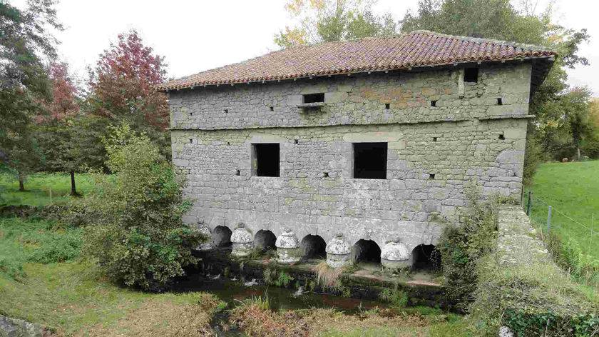 Pont-colombier de Veyrac