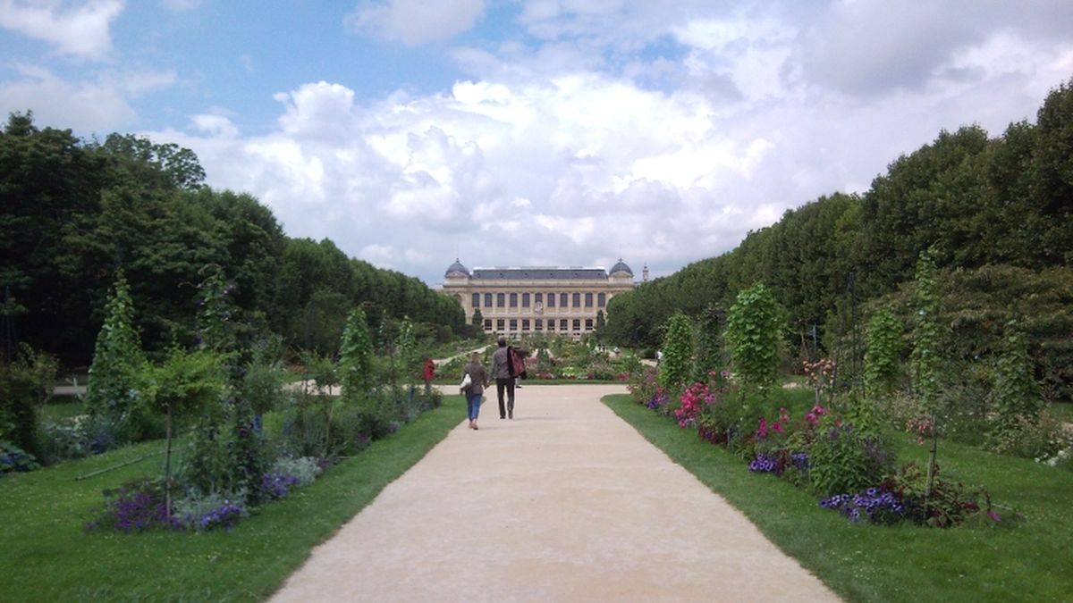 Une allée