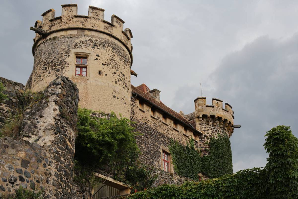 Château de Saint-Saturnin