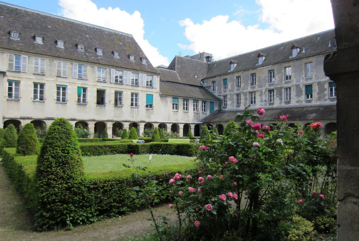 Le cloître, Port-Royal