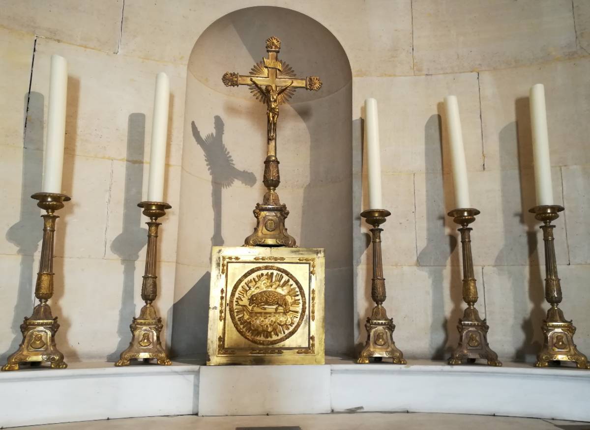 La chapelle : l'intérieur, détail