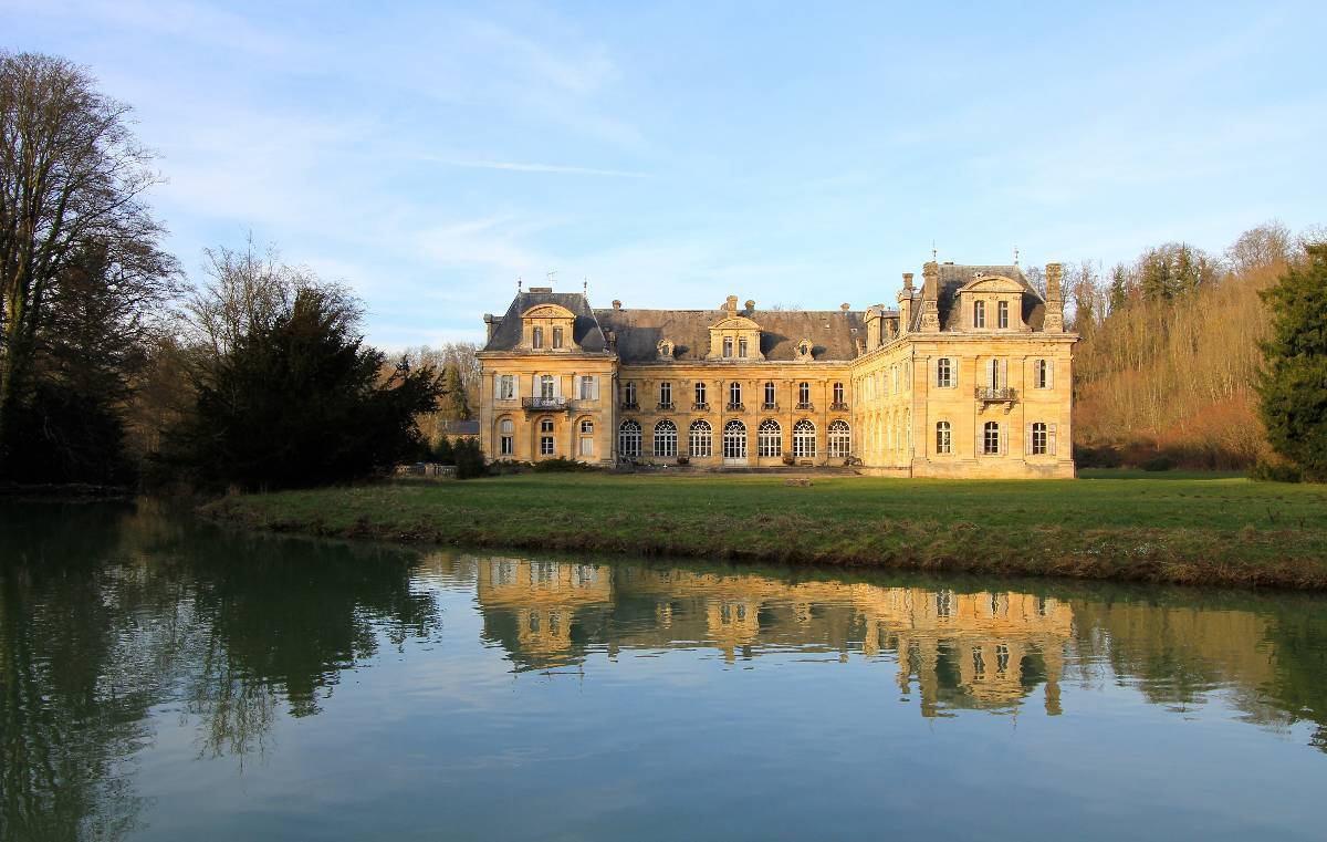 Façade avec vue sur la Saulx