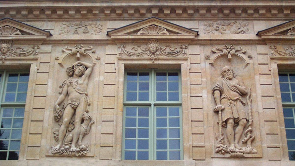 La façade de la cour intérieure