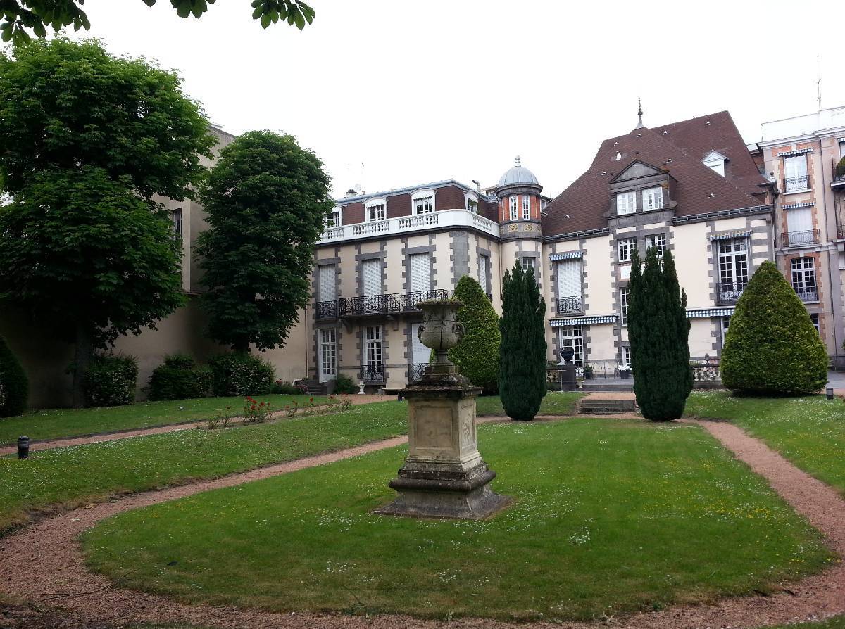 Pavillon Sévigné, Vichy