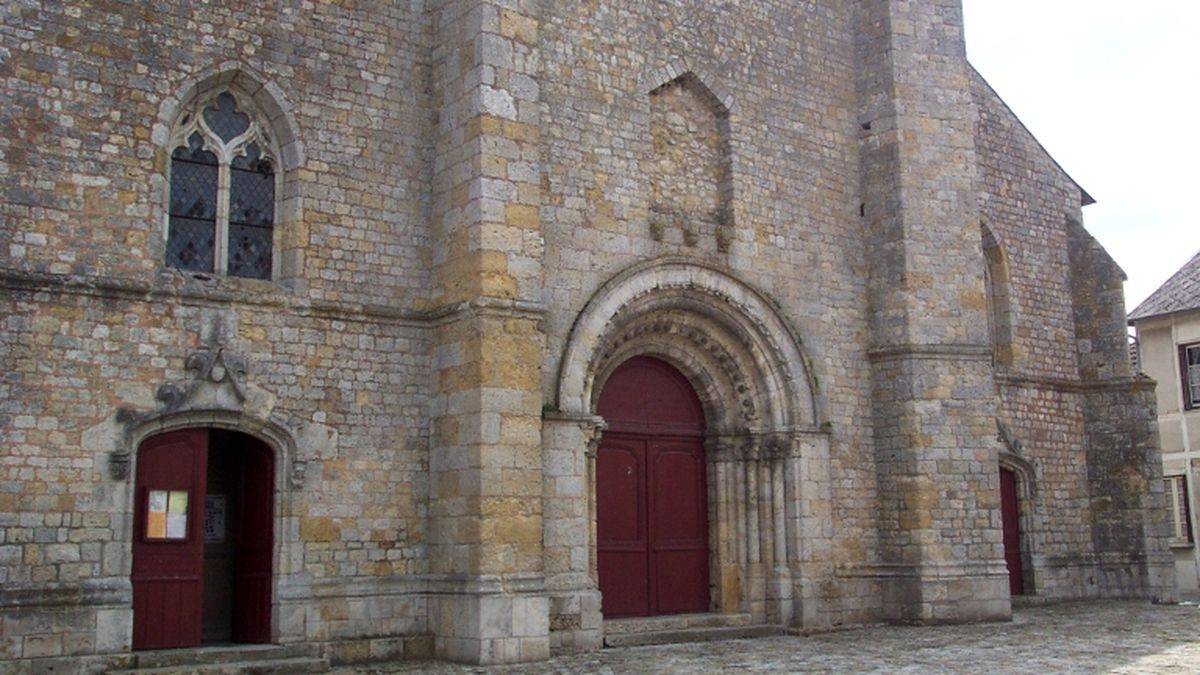 L'entrée de l'église