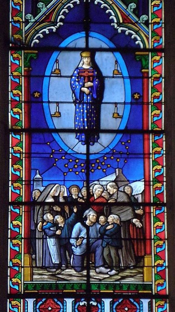 Vitrail de la basilique, scène de l'apparition de Pontmain