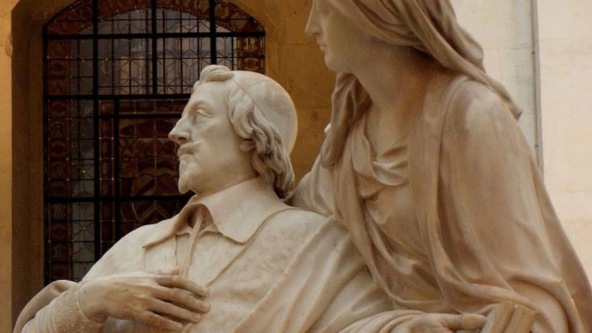 Détail du tombeau de Richelieu à la Sorbonne
