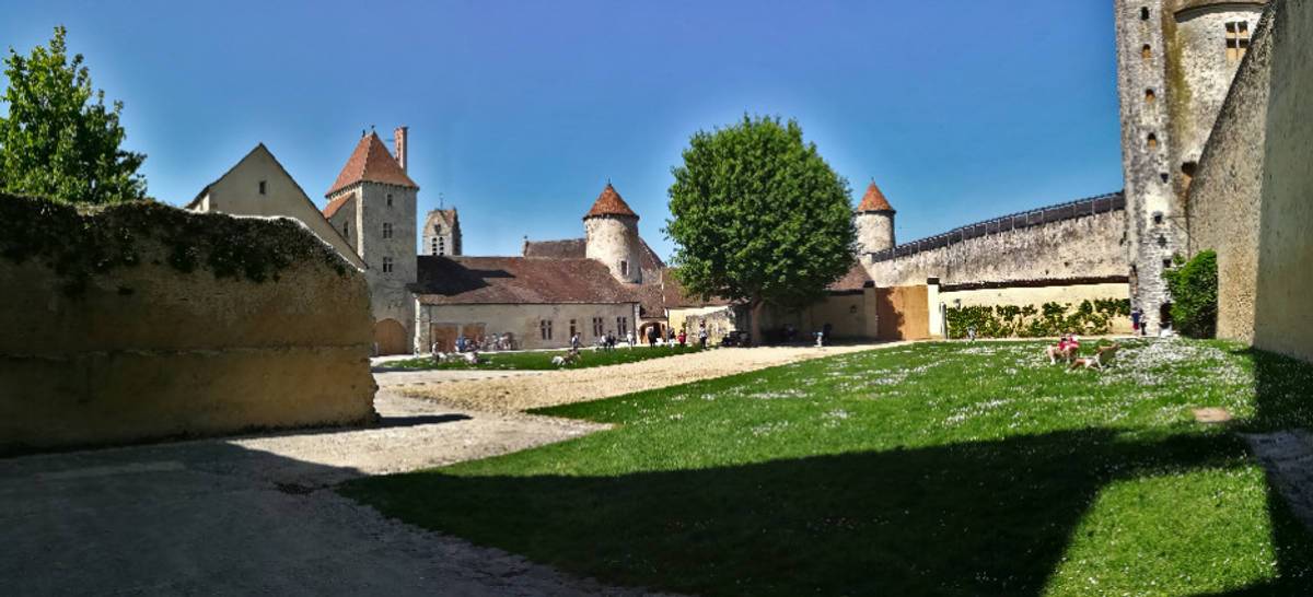 Cour du château