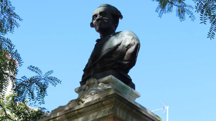 Statue de Lalande