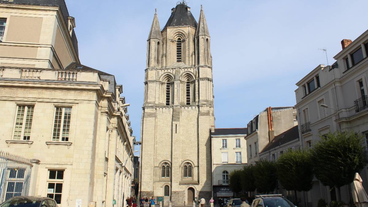 Tour Saint-Aubin