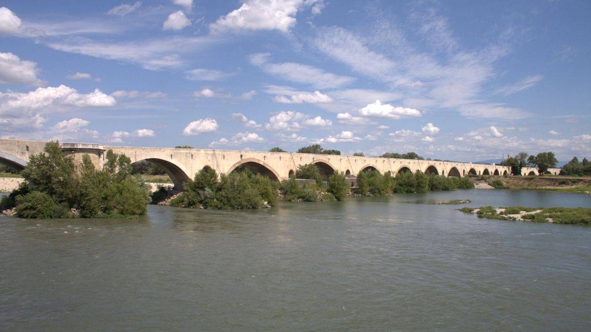 Pont de Pont-Saint-Esprit