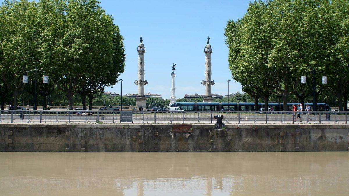 Place des Quinconces