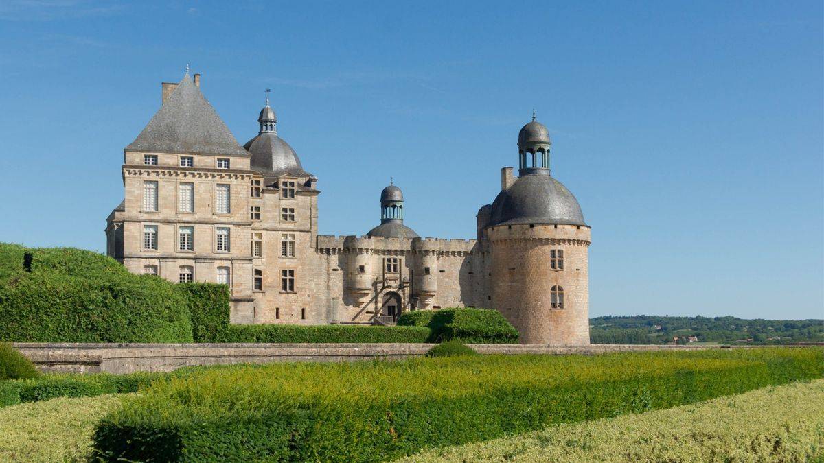 Château de Hautefort