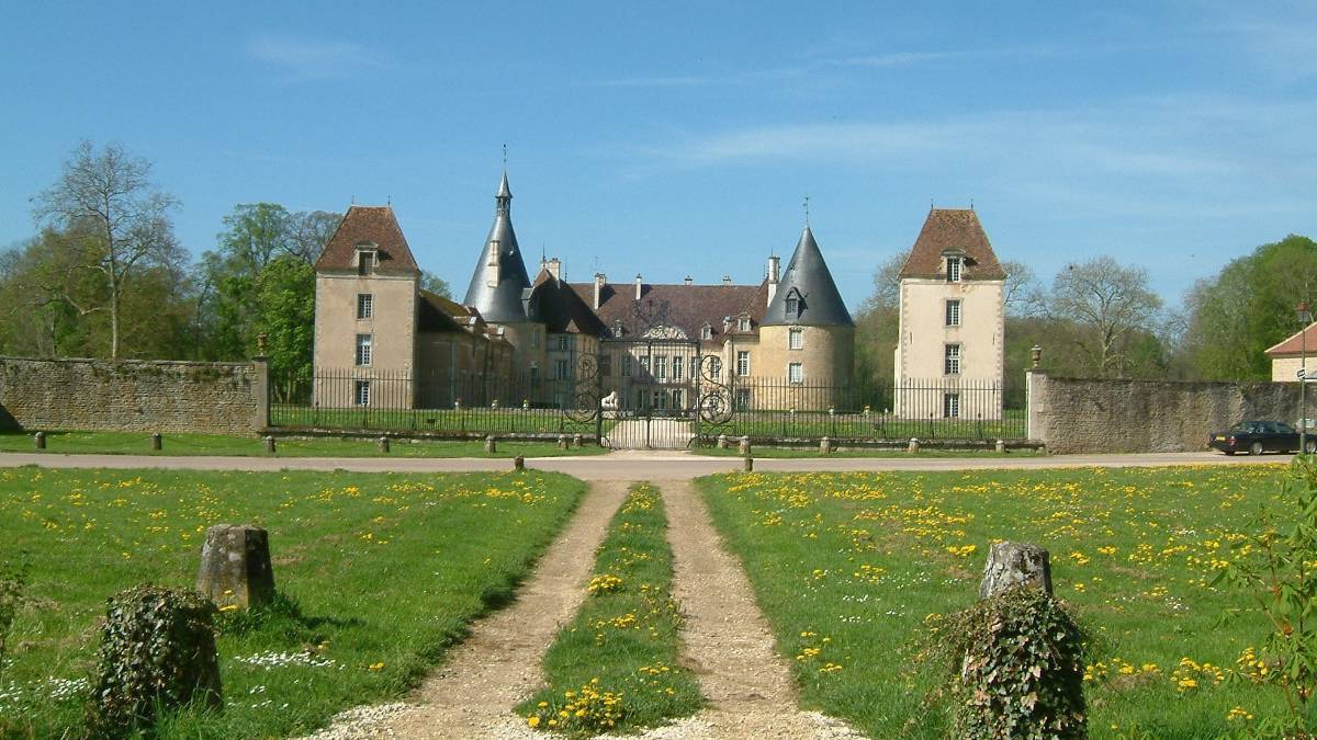 Château de Commarin