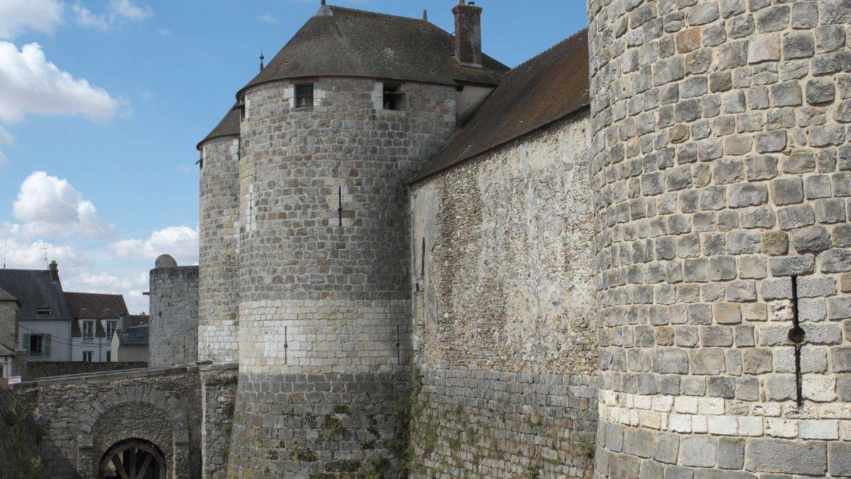 Château de Dourdan