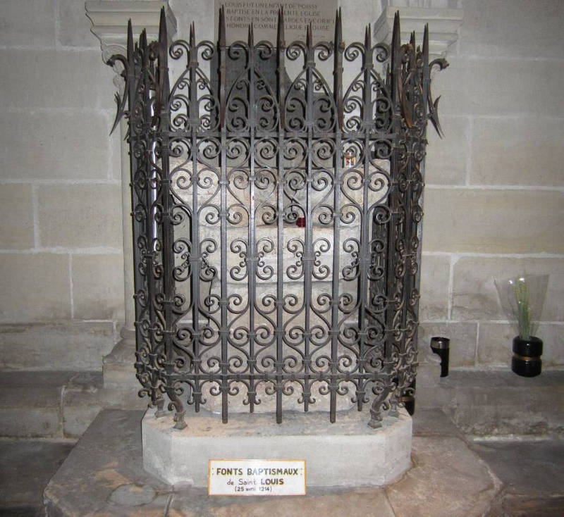 Fonts baptismaux de Louis IX