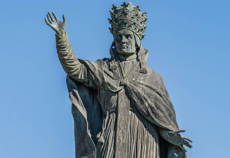 Statue de Gerbert d'Aurillac